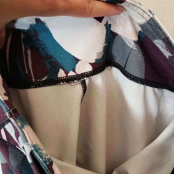 Small Fabletics Purple Teal Floral Cropped Leggings - Picture 8 of 8